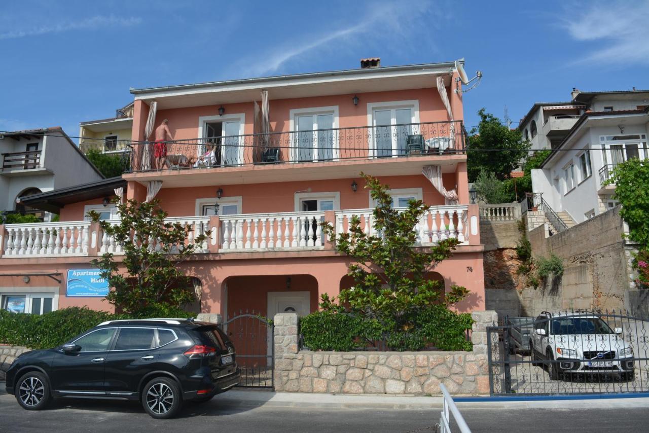 סנג' Apartments & Room Madi מראה חיצוני תמונה