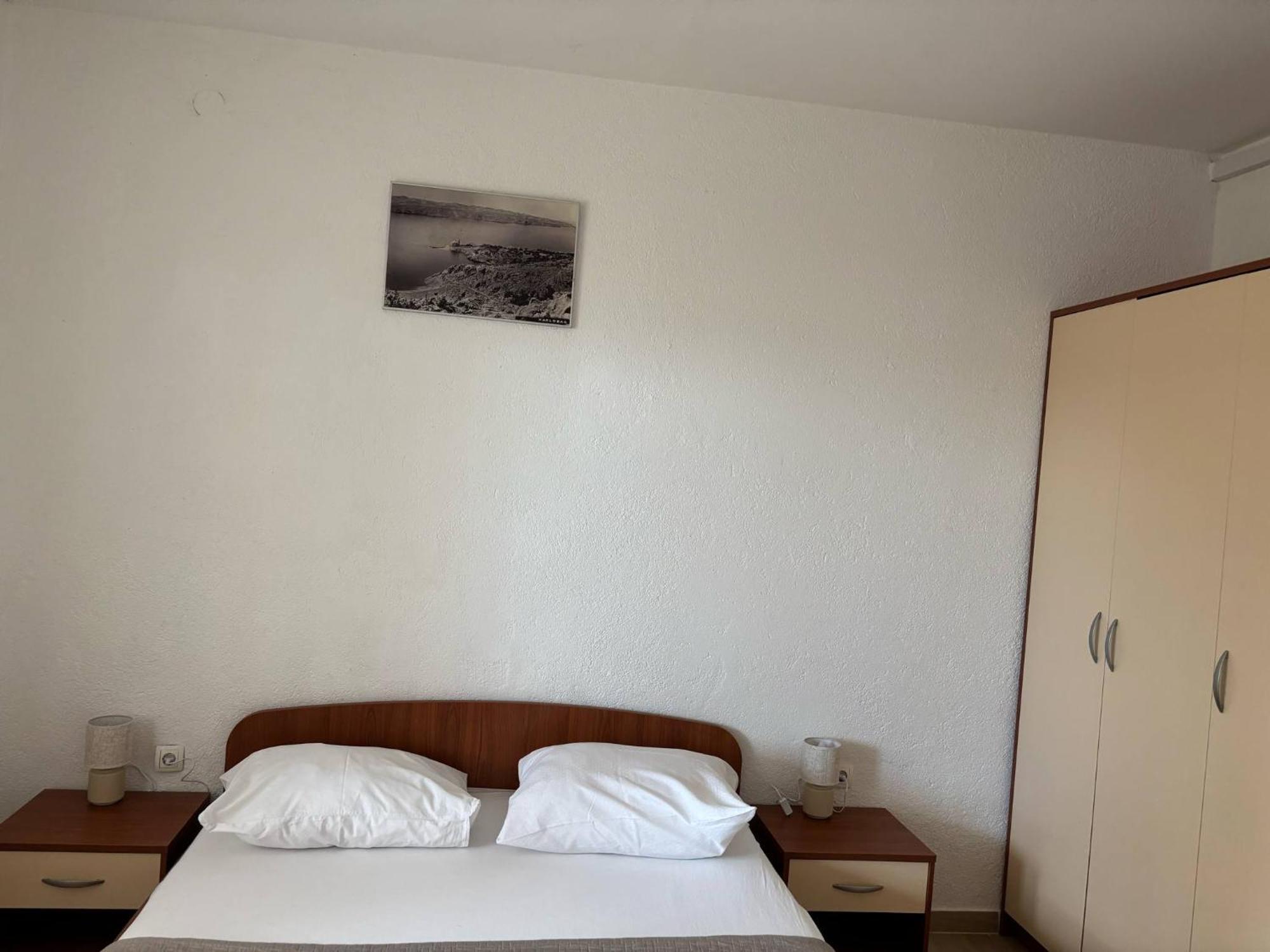 סנג' Apartments & Room Madi מראה חיצוני תמונה